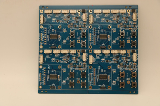 Un buen precio. Servicios de fabricación electrónica de ensamblaje de PCB de montaje en superficie SMT DIP en línea