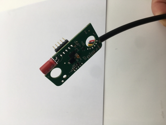 Un buen precio. Placa de circuito impreso 2L FR4 con cable de 6 metros de largo y 6 colores en línea